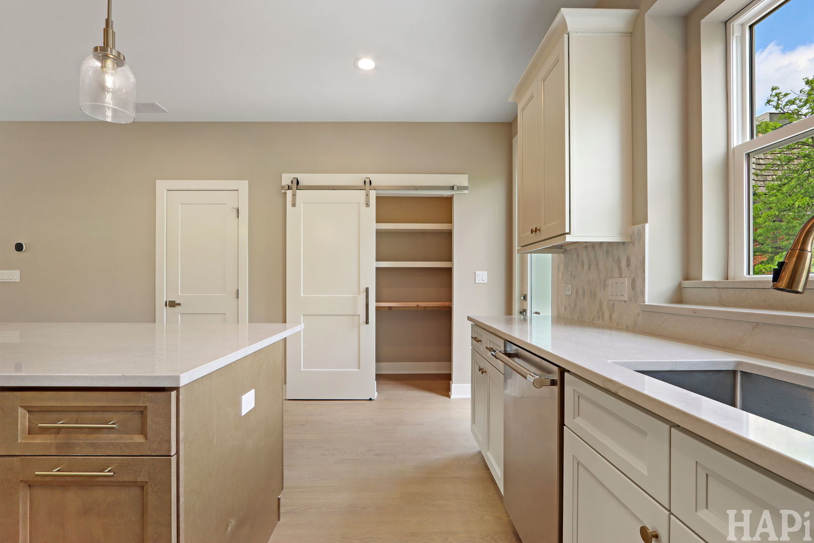 150 Washington Street Unit: 150