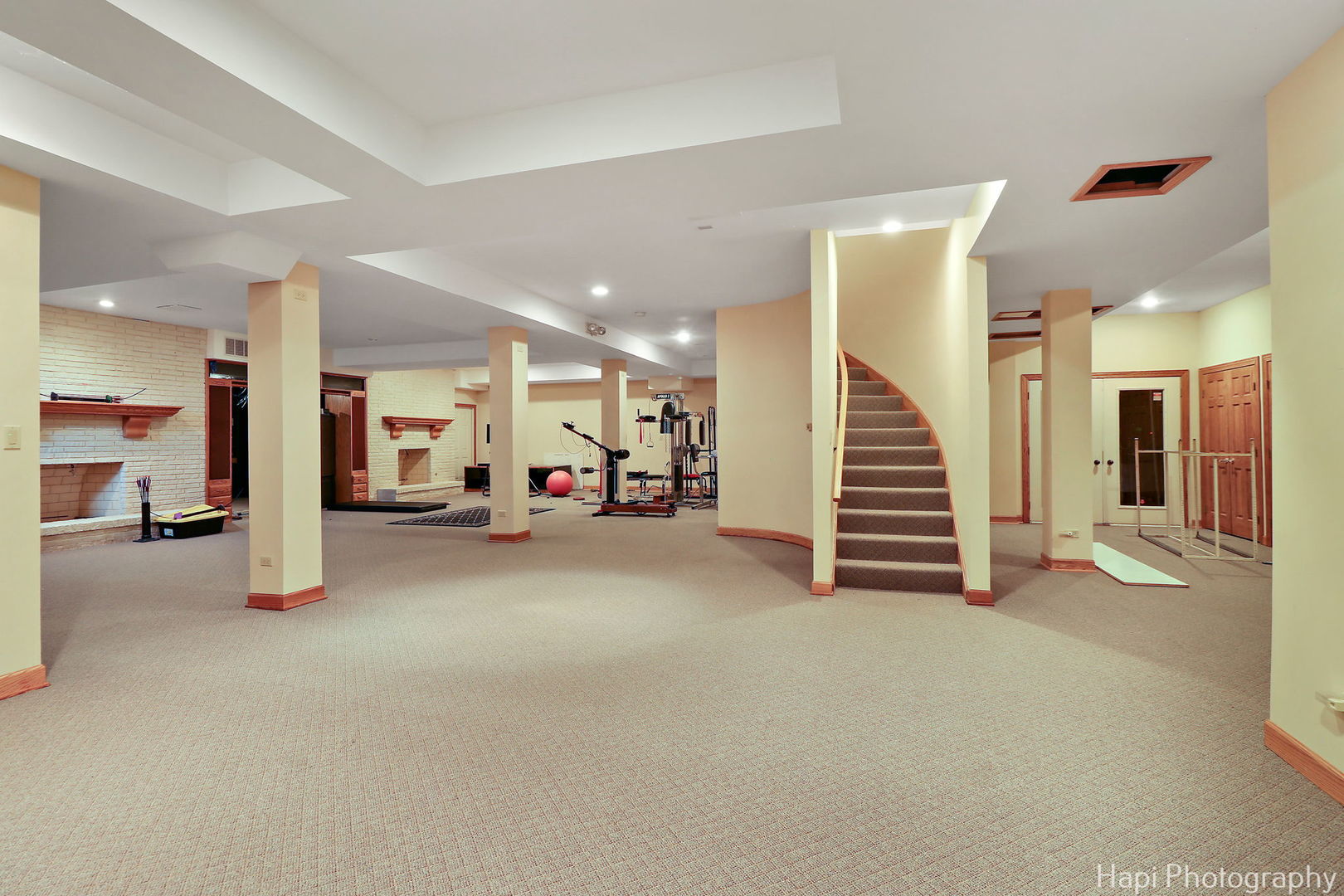 74 Dundee Lane
