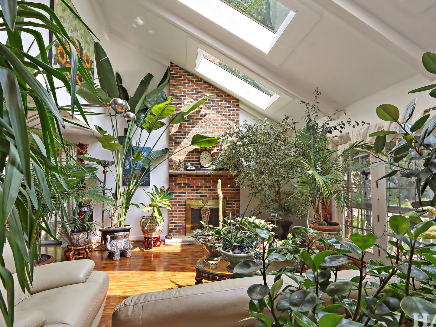 1400 N Pepper Tree Drive