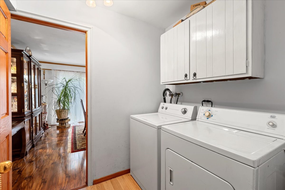 1400 N Pepper Tree Drive