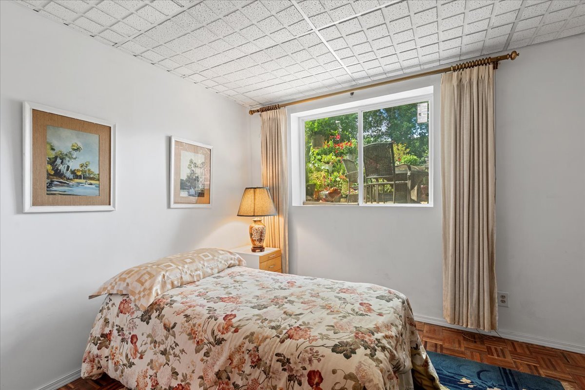 1400 N Pepper Tree Drive