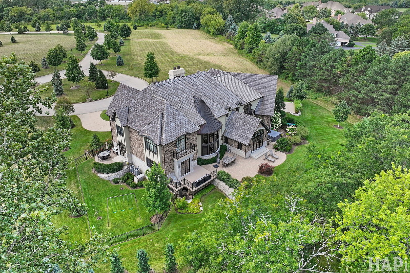 18 Enclave Court