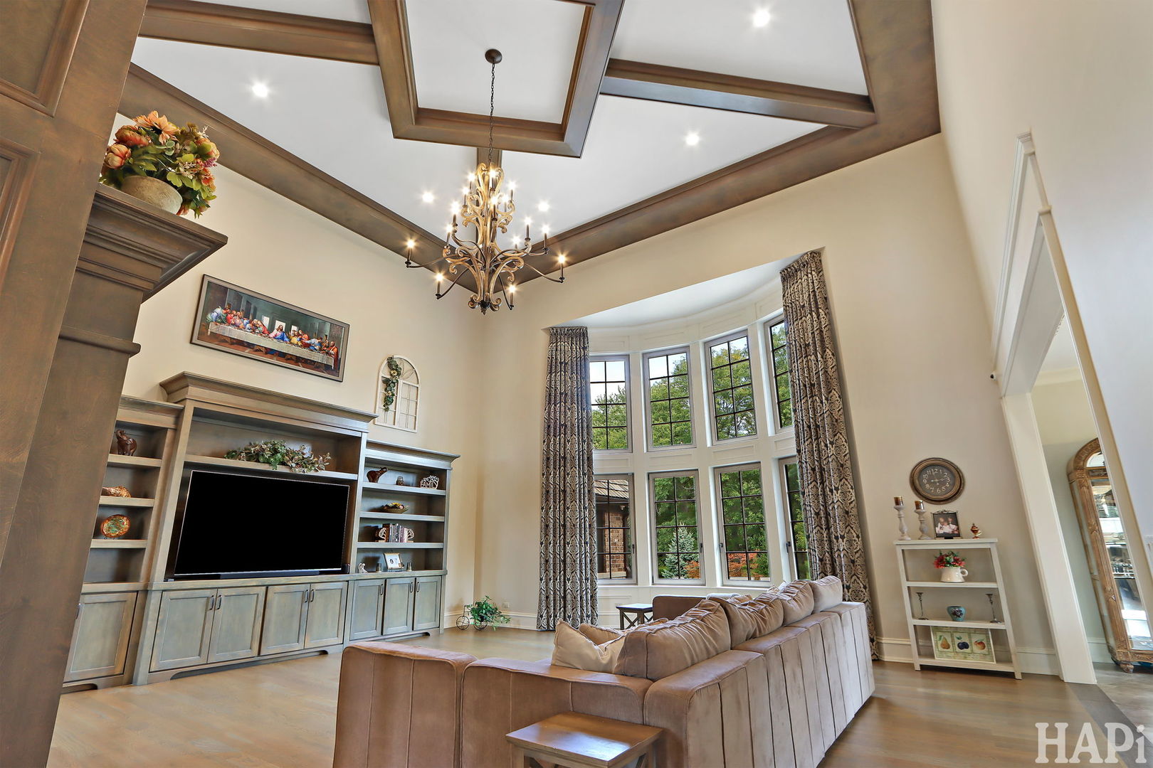 18 Enclave Court