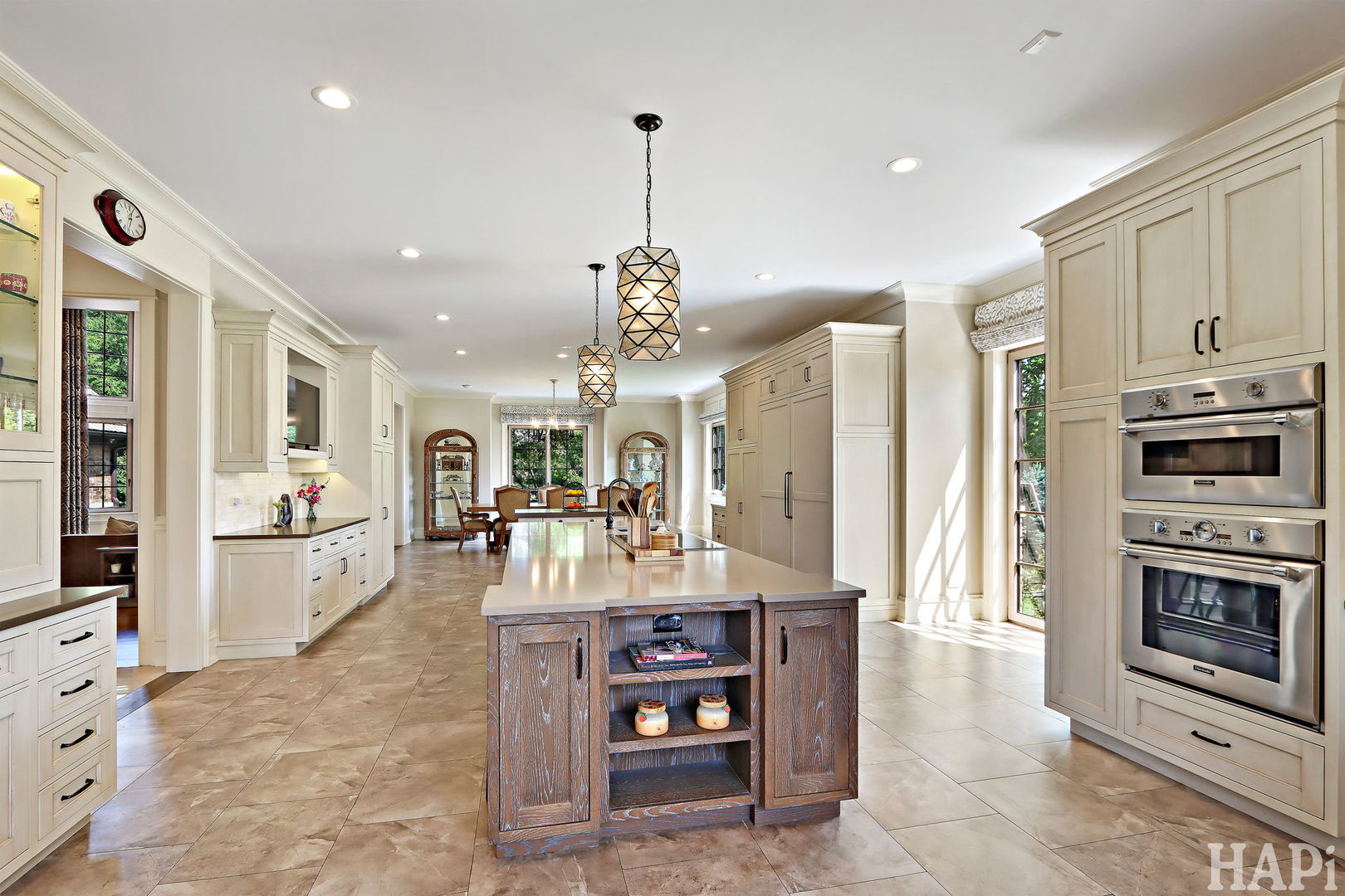 18 Enclave Court