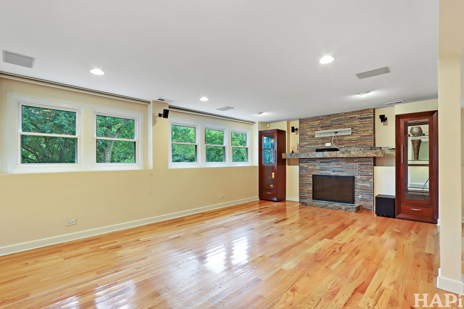 4090 N Parkside Drive