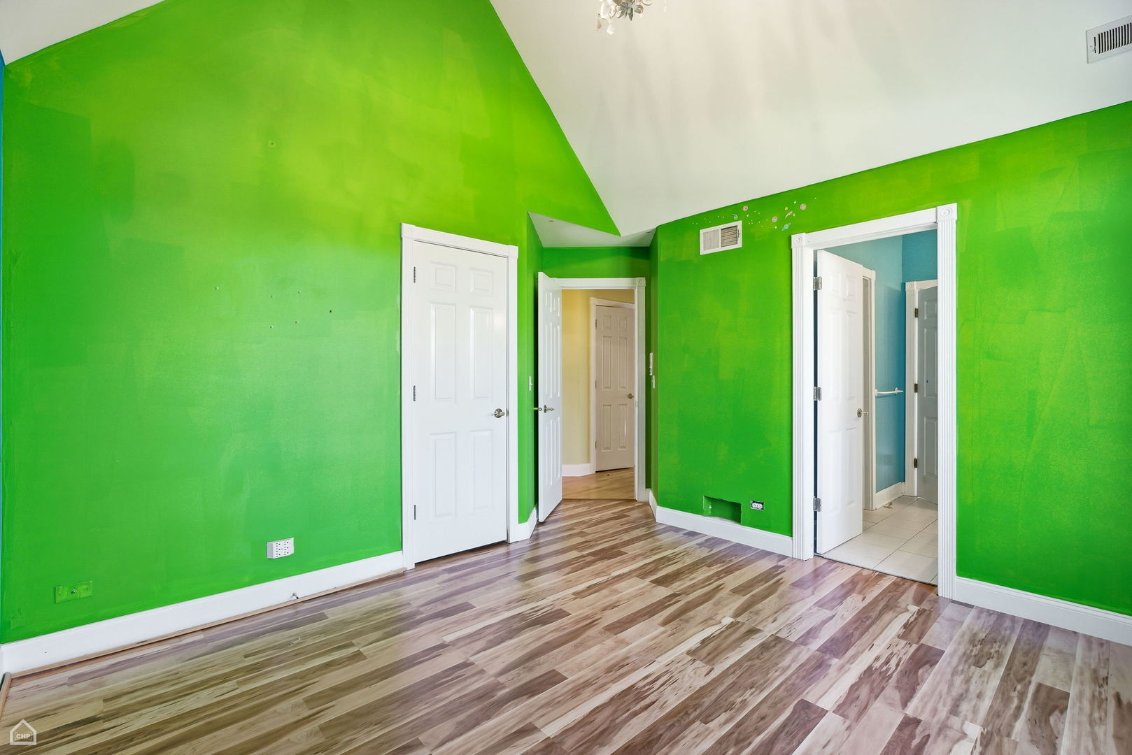 1763 Country Club Drive