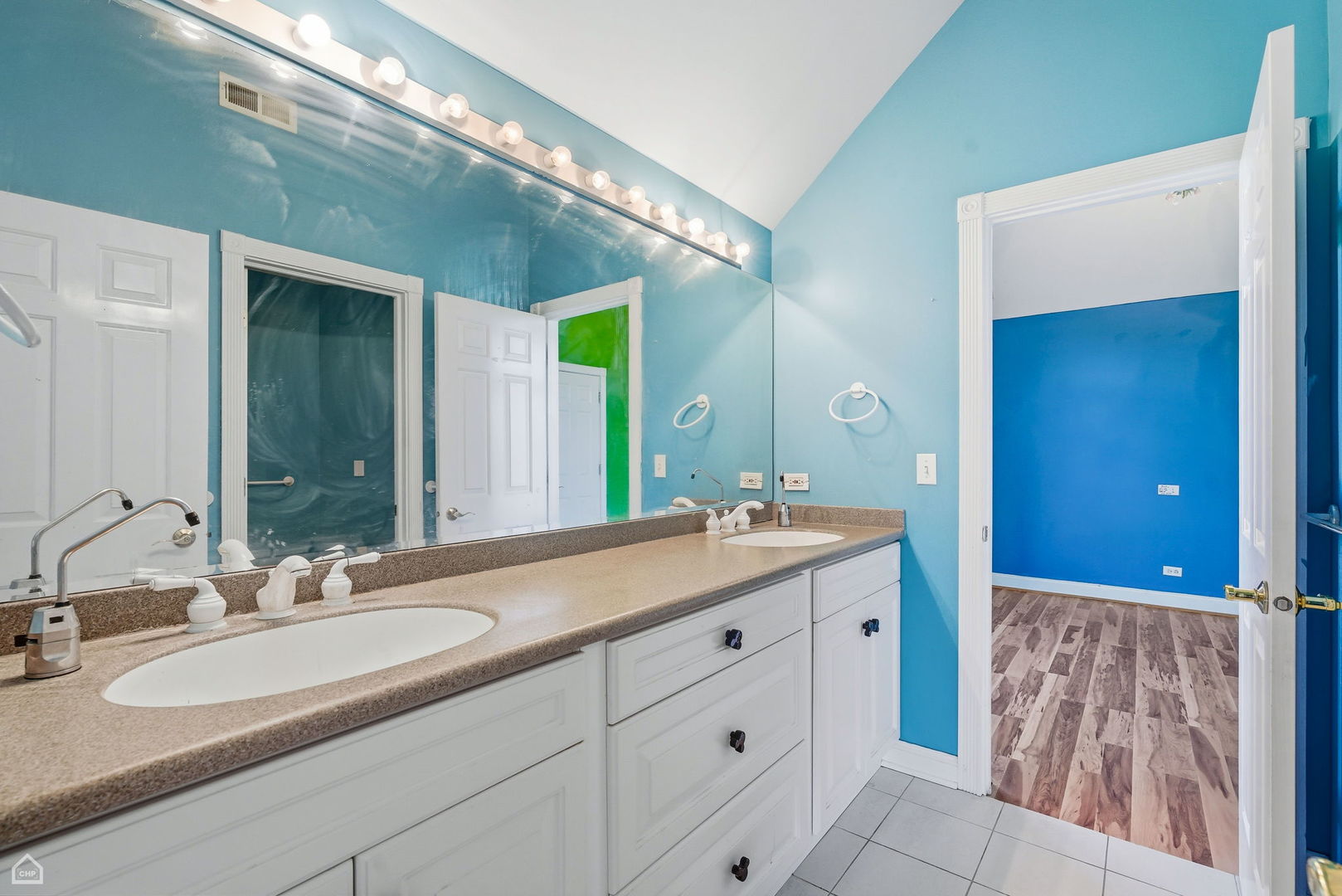 1763 Country Club Drive