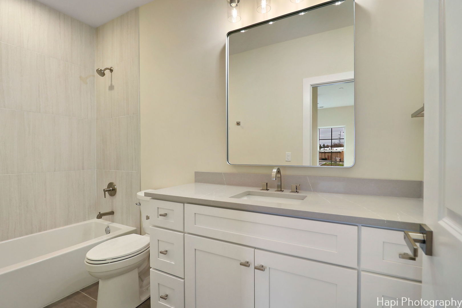 319 S Glendale Avenue Unit: 204