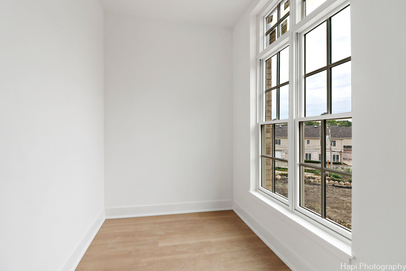 319 S Glendale Avenue Unit: 204