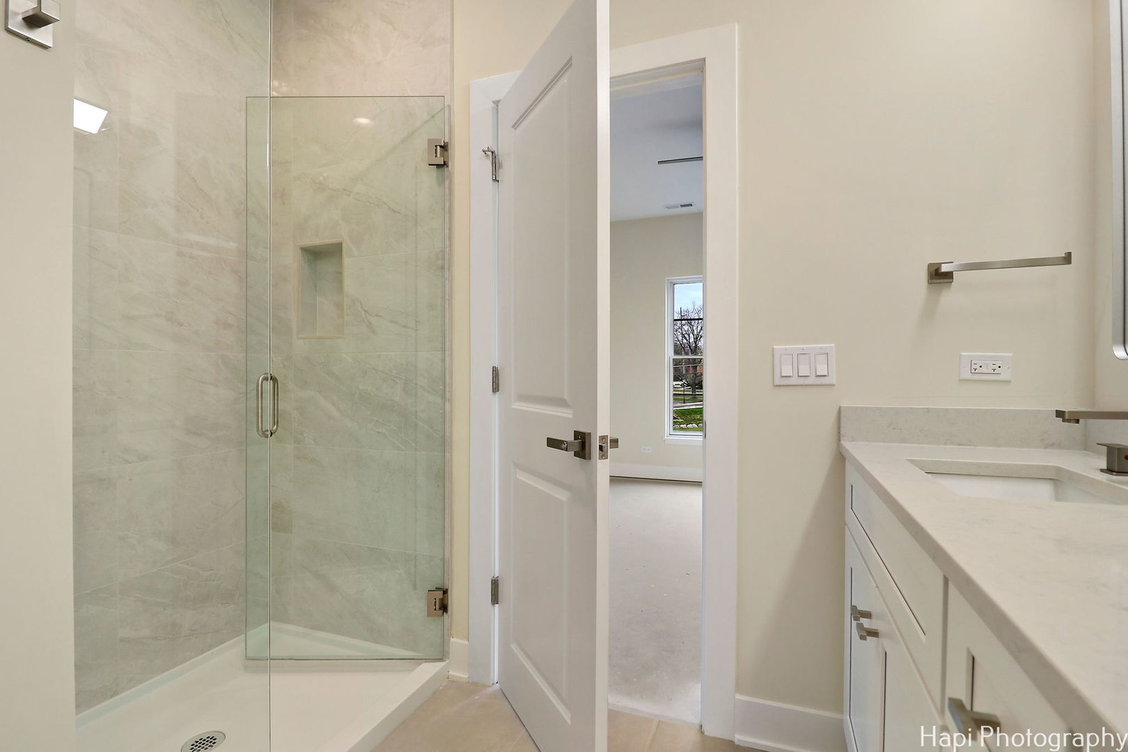 319 S Glendale Avenue Unit: 204