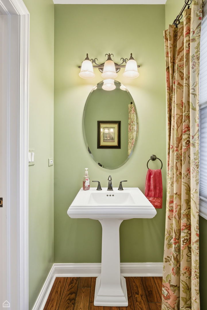 28629 N Sky Crest Drive