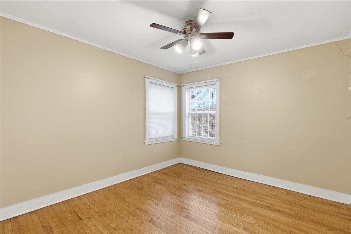 6415 N Drake Avenue Unit: 6415