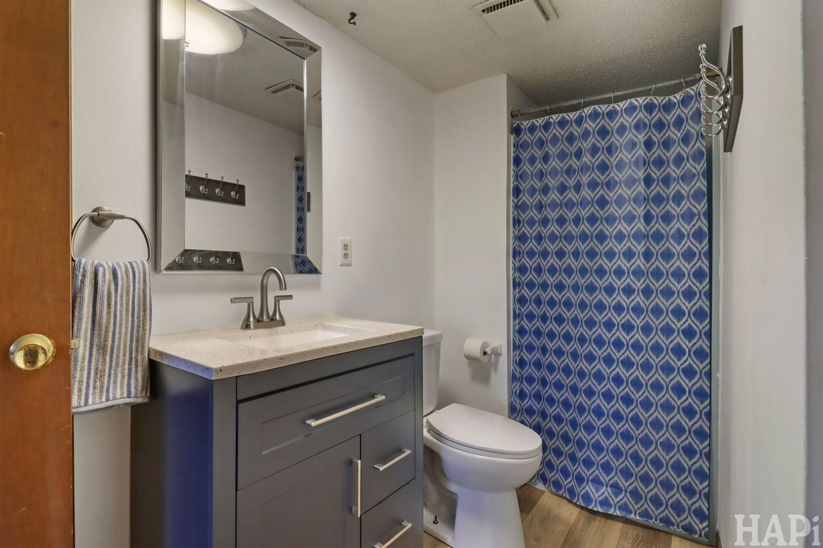 1001 Greglynn Street