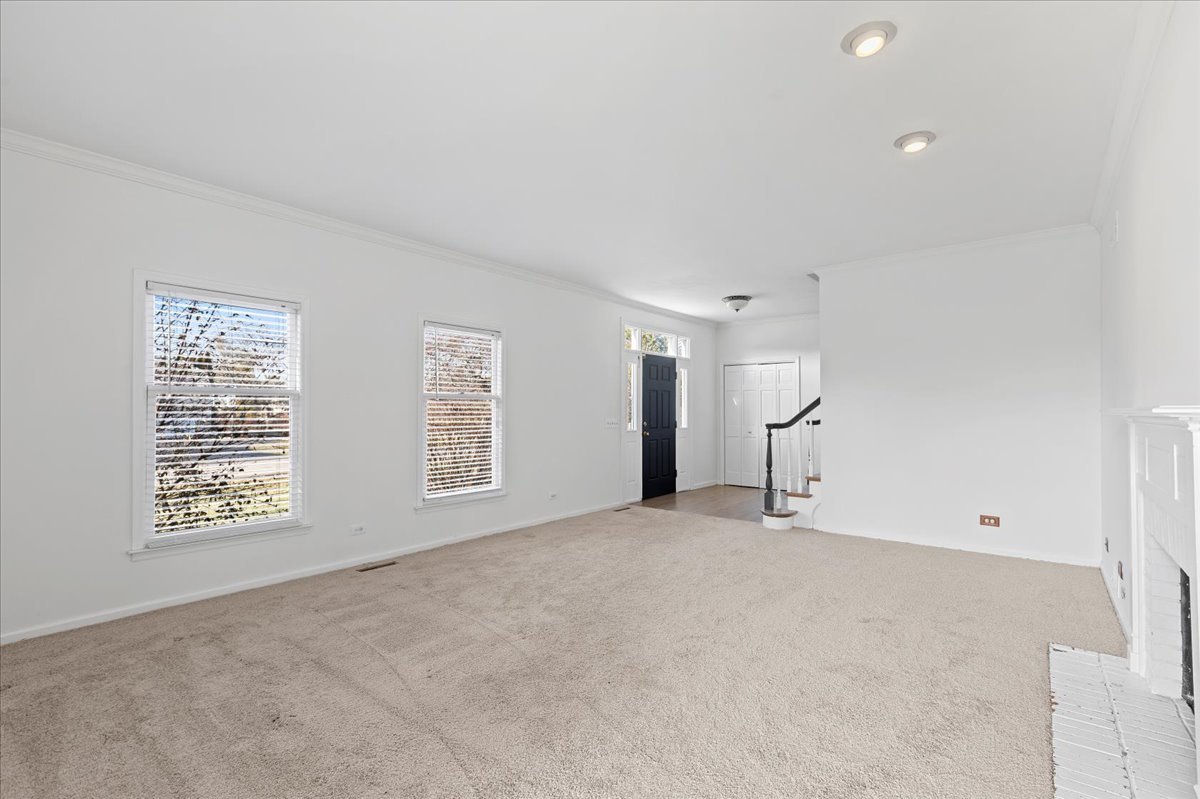 2321 Steeple Chase Circle W