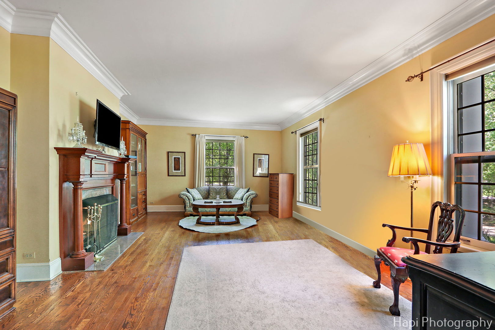 23 W County Line Road