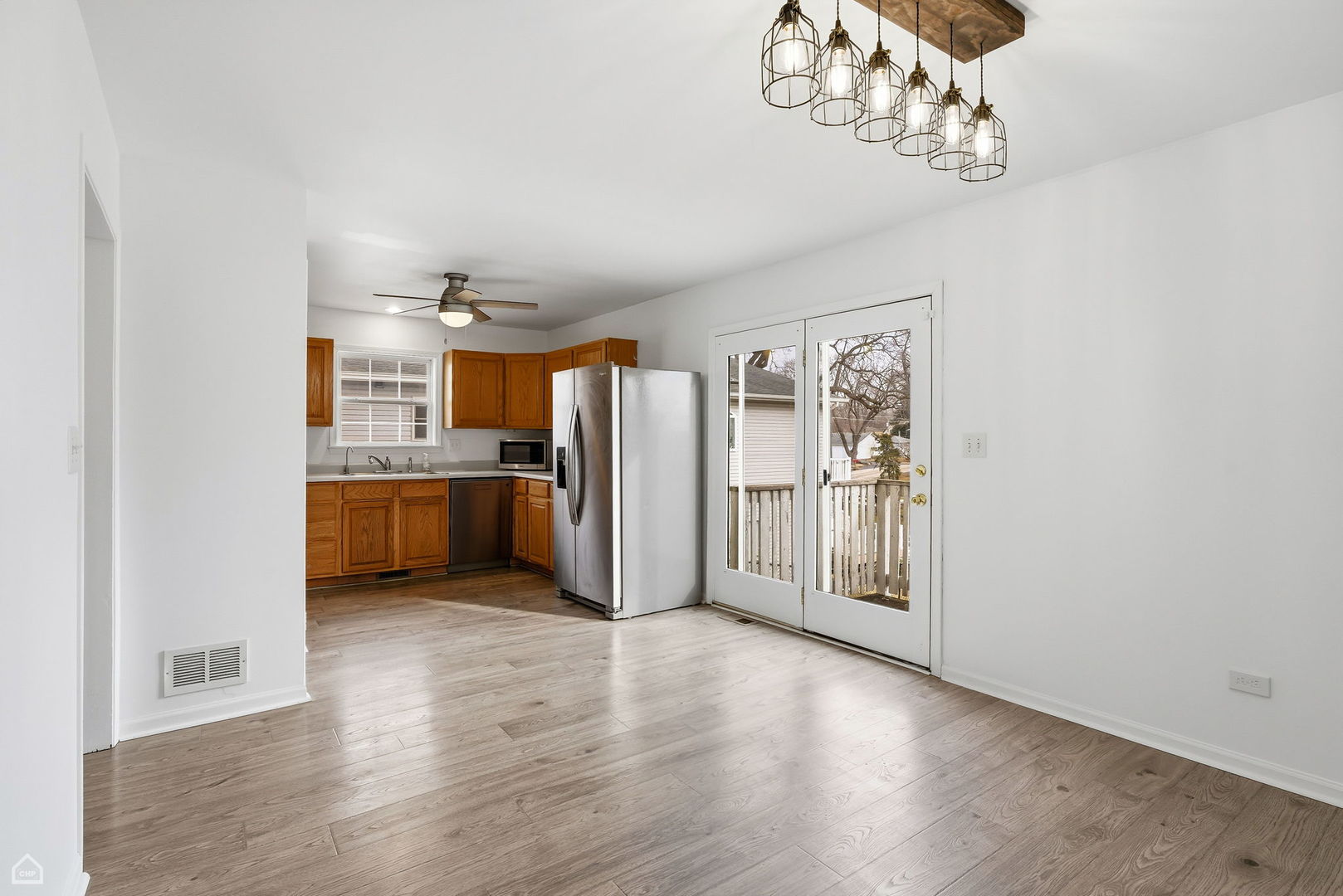 27071 N Ridge Street