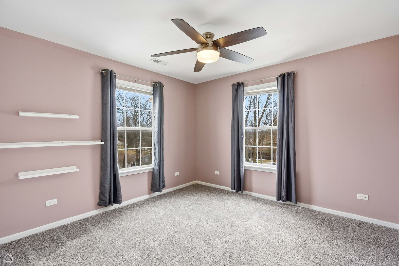 27071 N Ridge Street