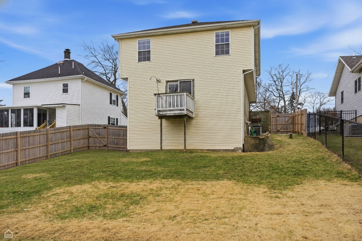 27071 N Ridge Street