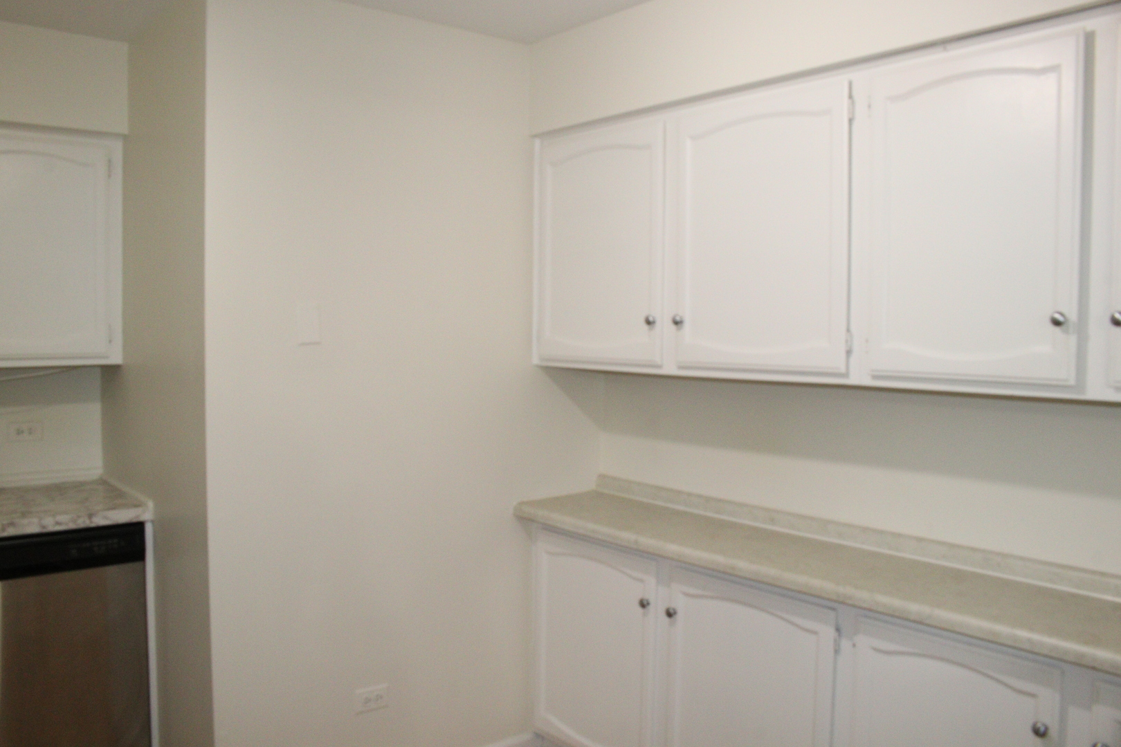 2 Timber Lane Unit: 17