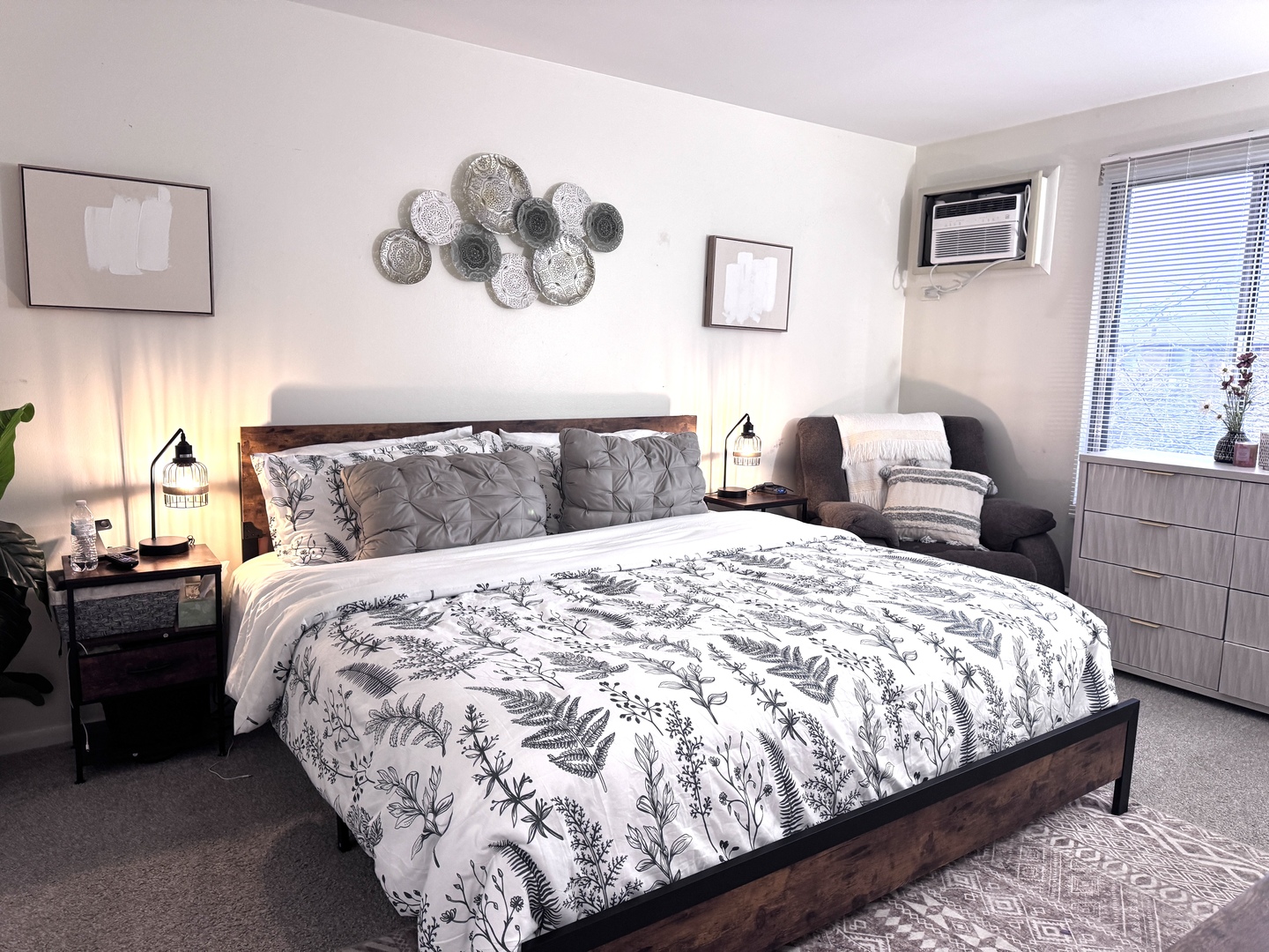 2 Timber Lane Unit: 17