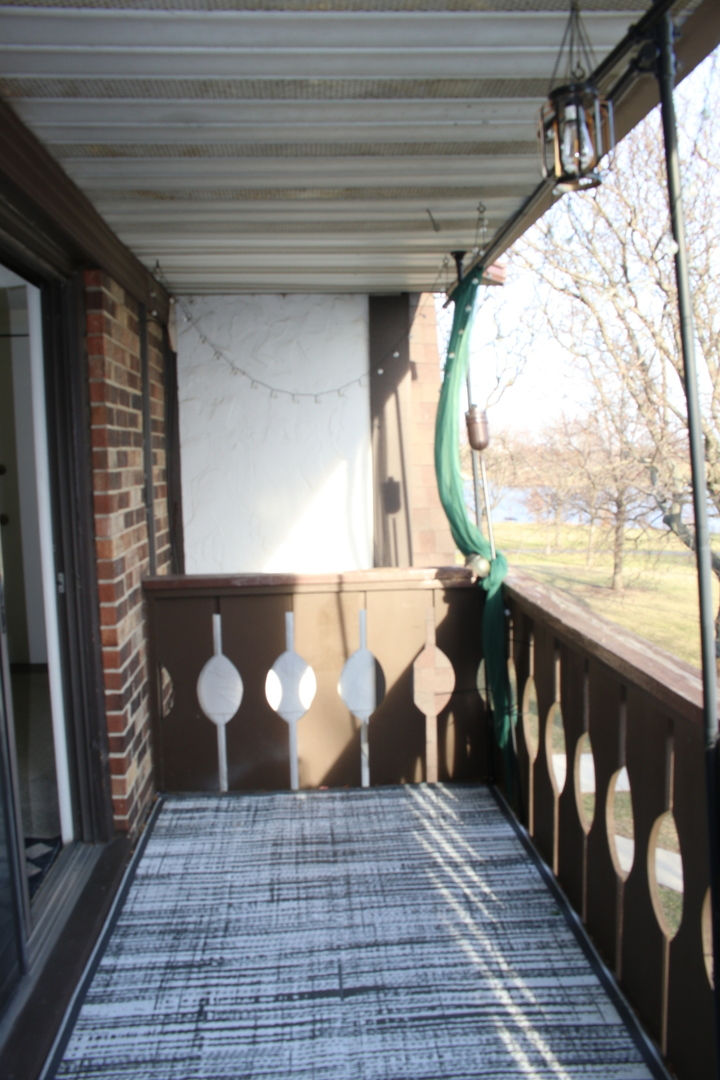 2 Timber Lane Unit: 17