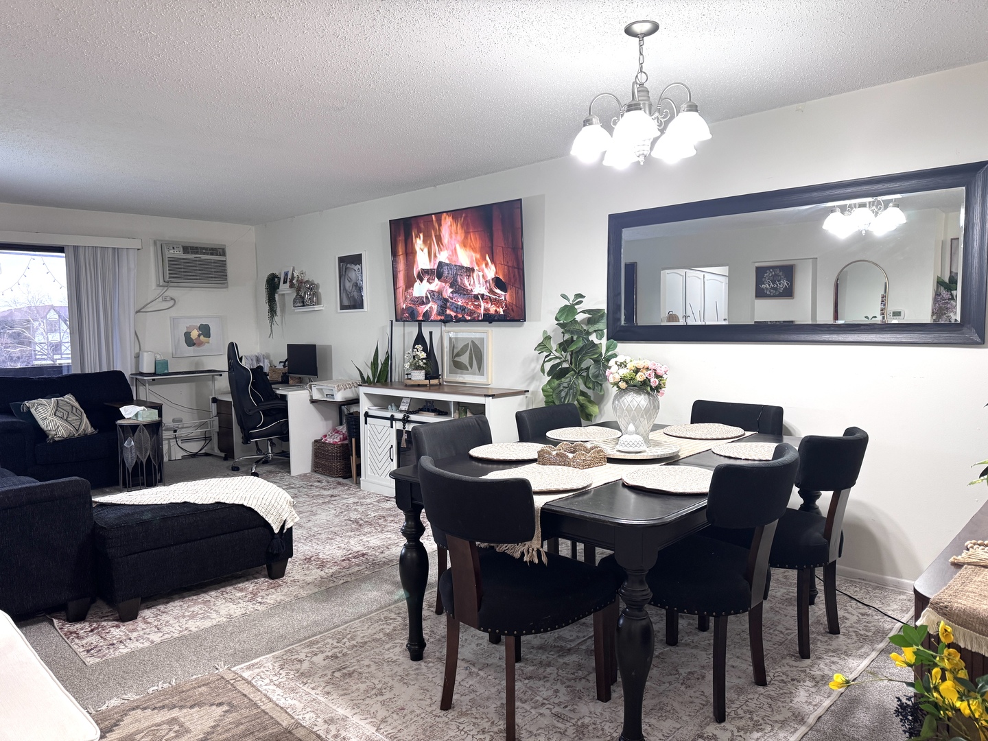 2 Timber Lane Unit: 17