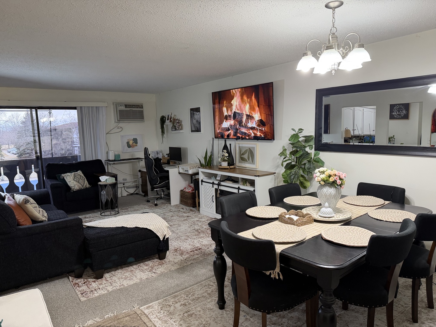 2 Timber Lane Unit: 17