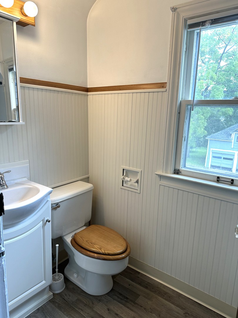 820 Clay Street Unit: 1-2