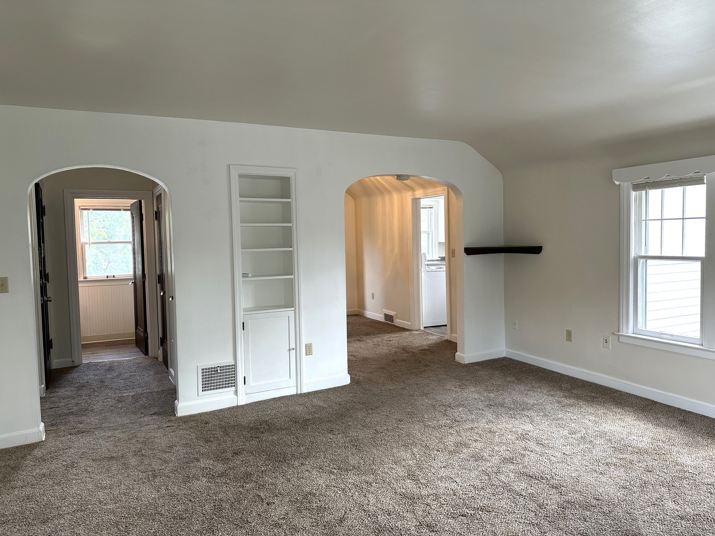 820 Clay Street Unit: 1-2