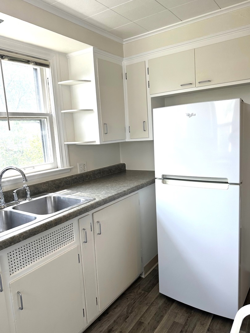 820 Clay Street Unit: 1-2