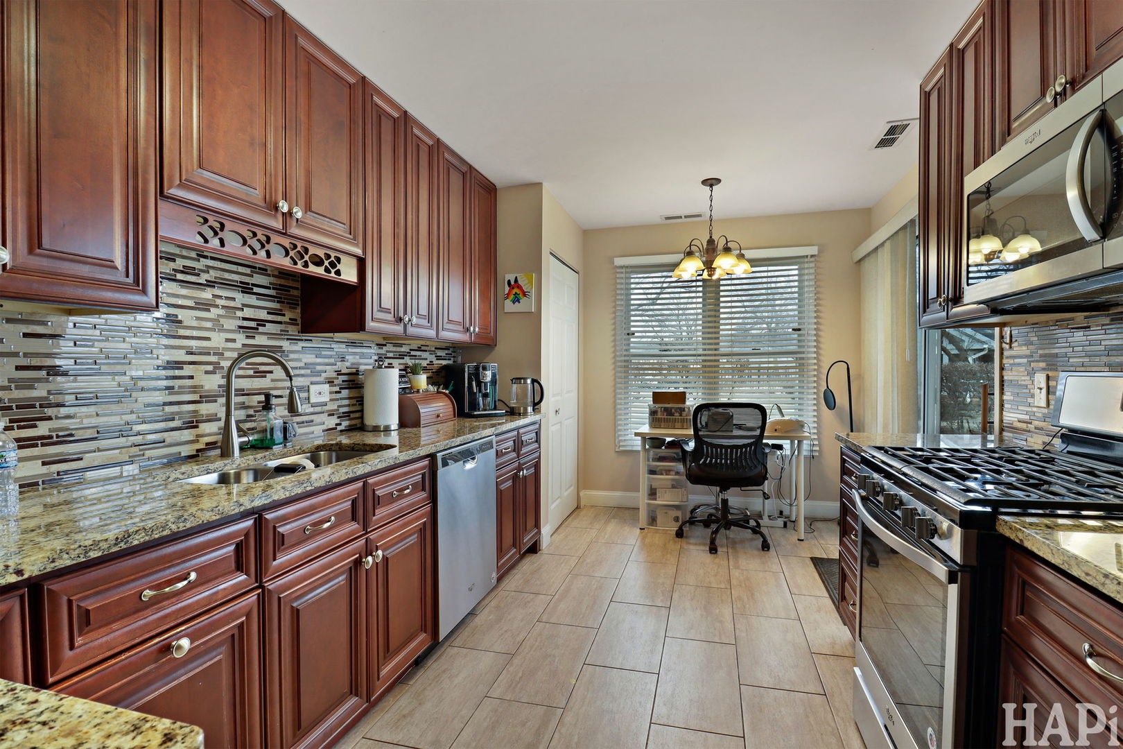 1300 Cromwell Court Unit: 1300