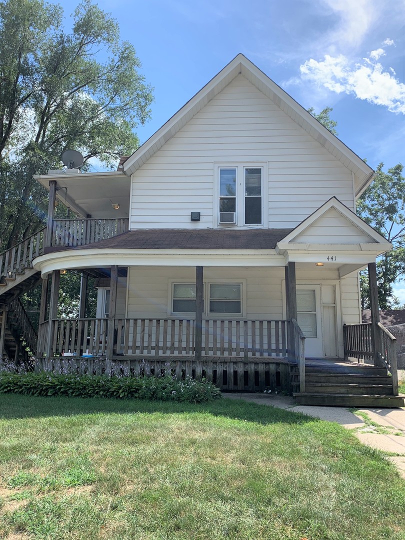 441 Addison Street Unit: 4