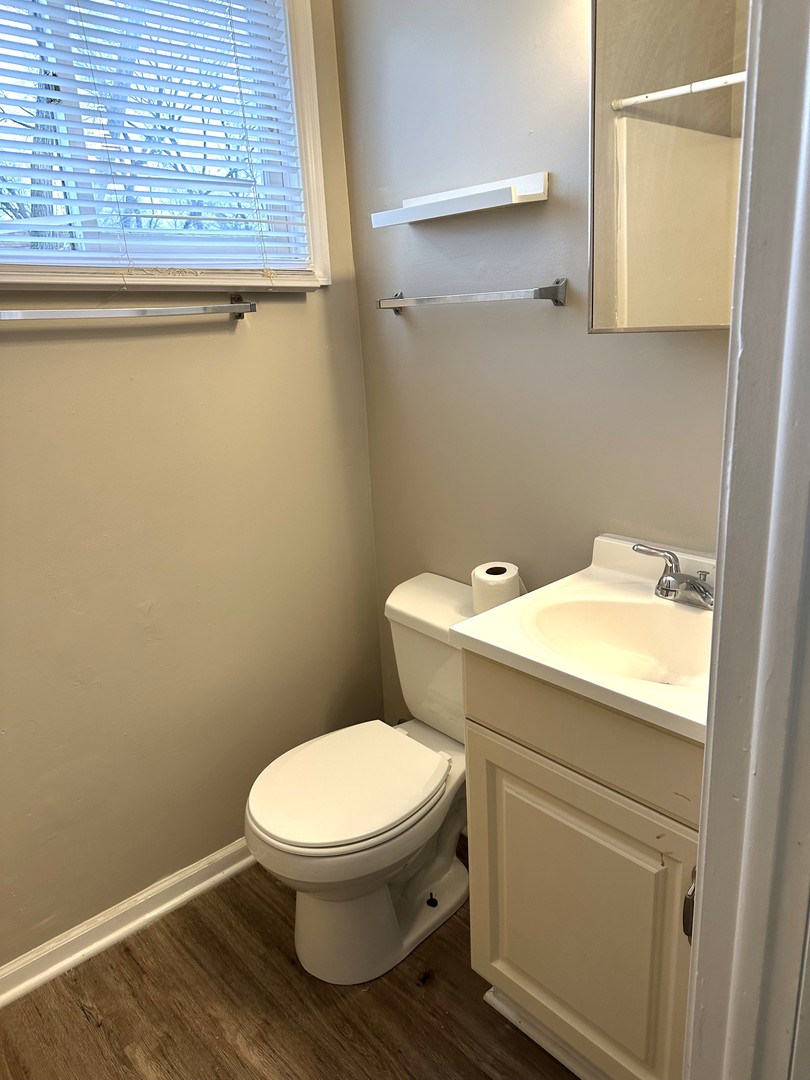 441 Addison Street Unit: 4