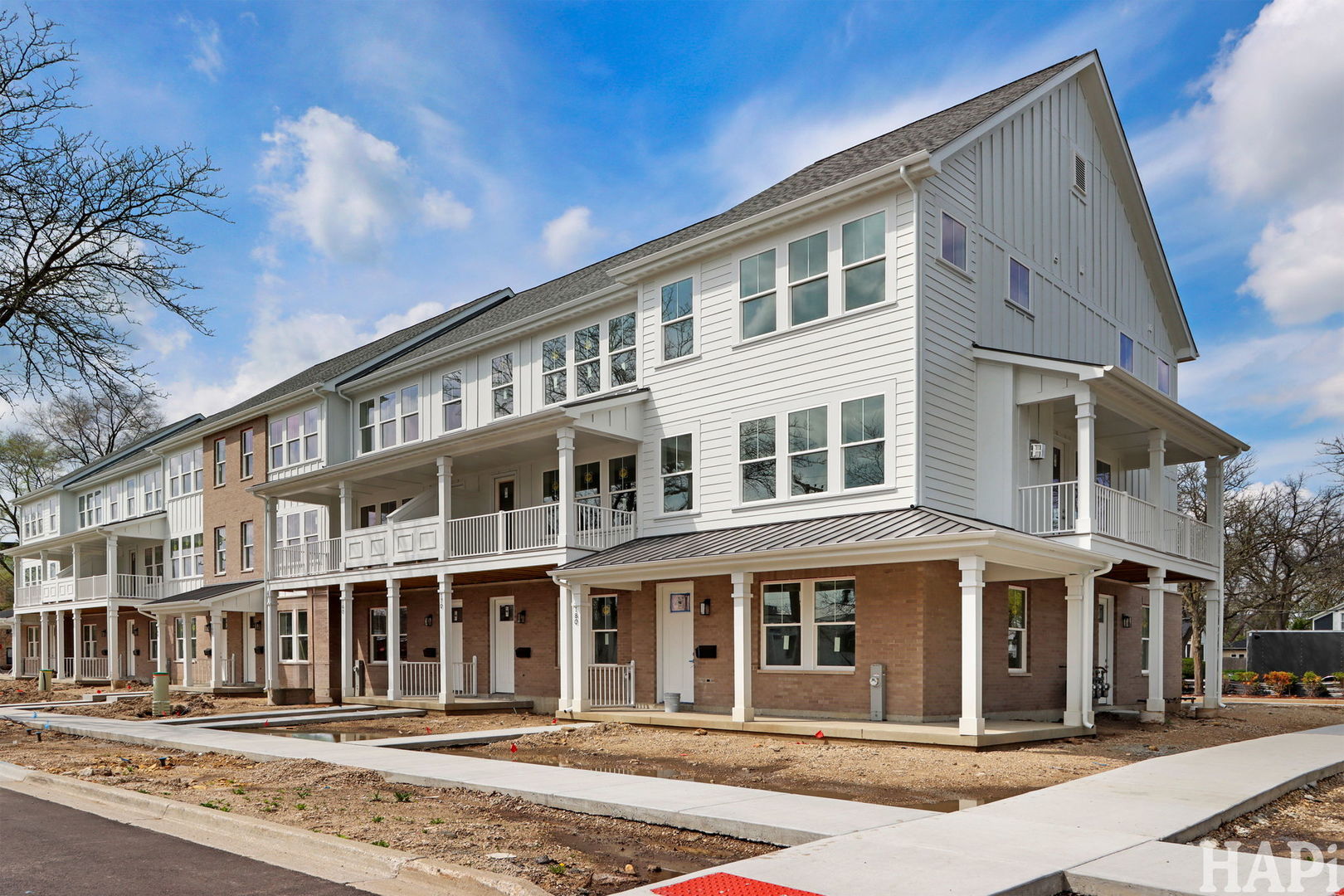 160 Washington Street Unit: 160