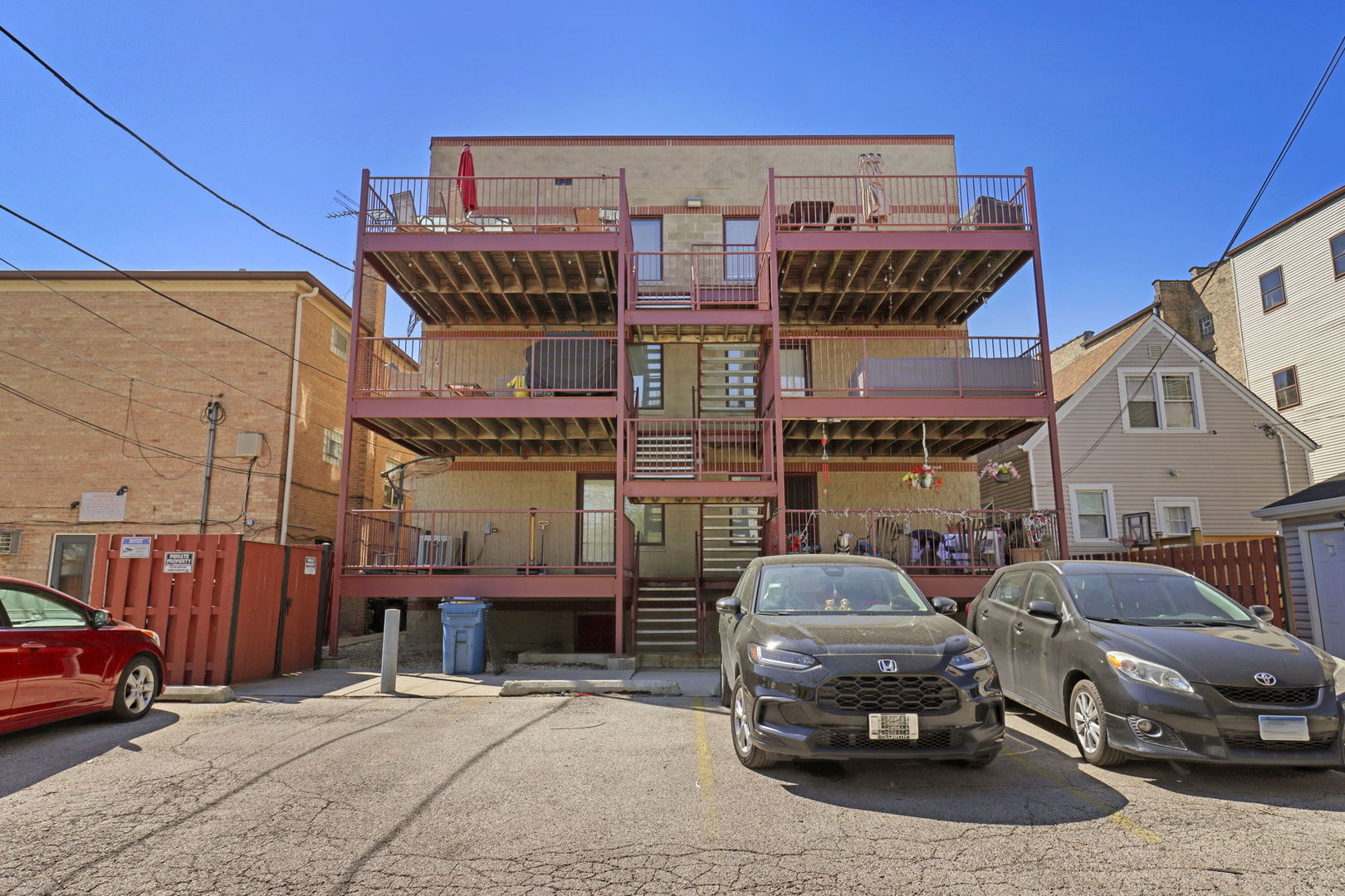 4716 W Addison Street Unit: 2E