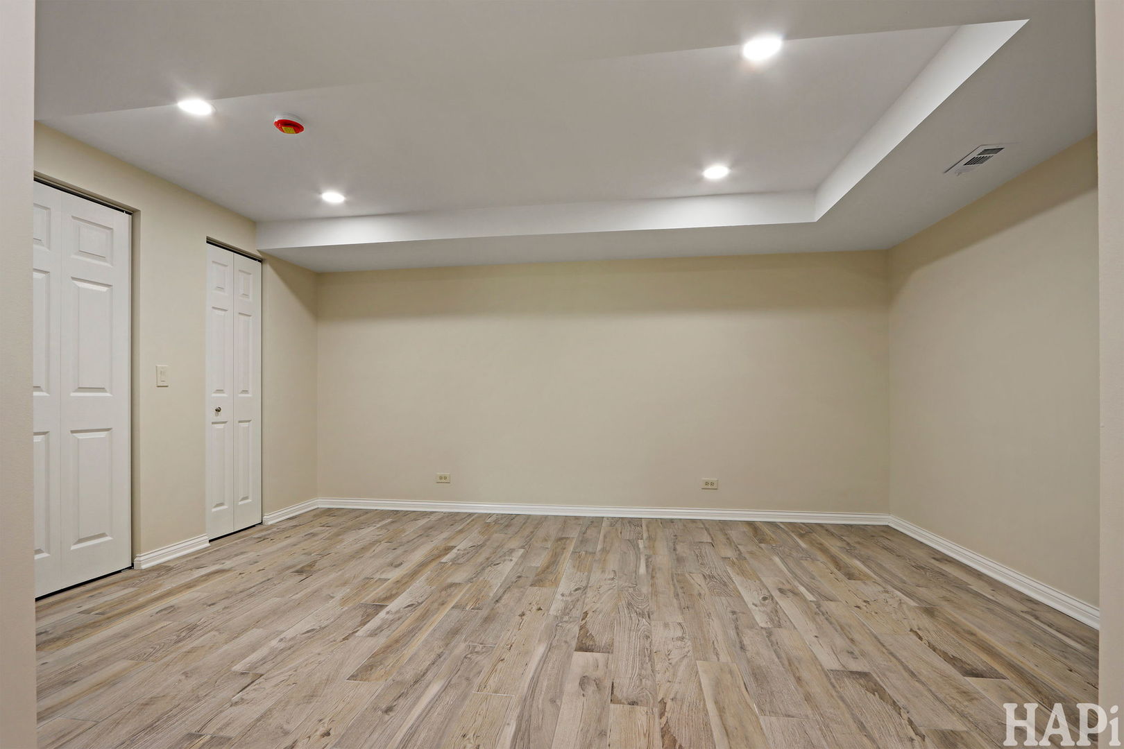 897 Longmeadow Court Unit: 1044
