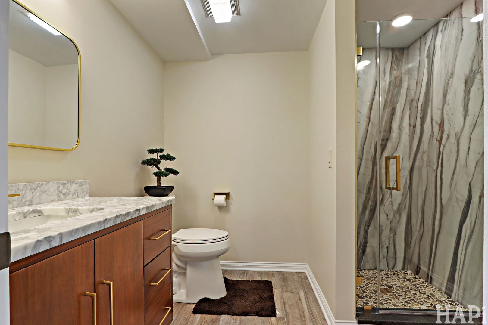 897 Longmeadow Court Unit: 1044