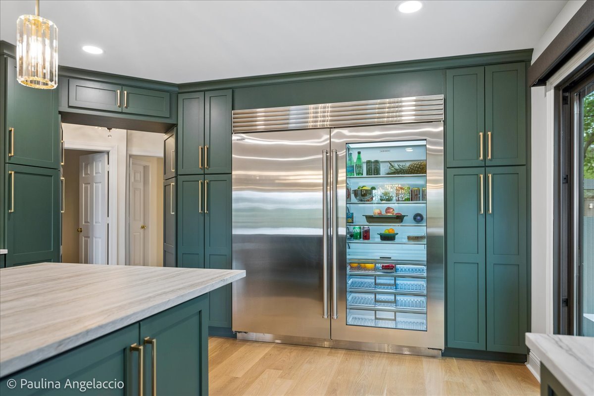 897 Longmeadow Court Unit: 1044