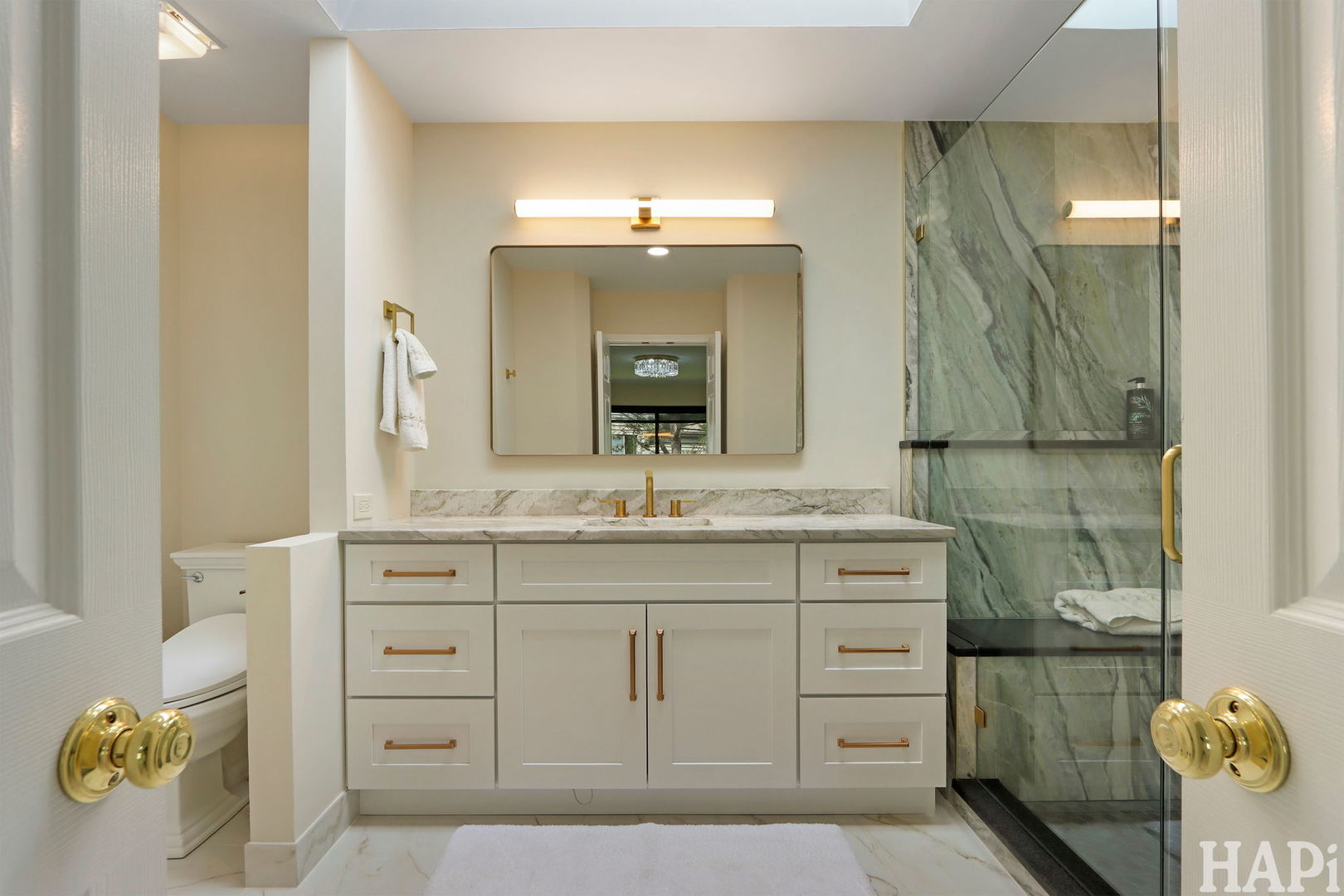 897 Longmeadow Court Unit: 1044