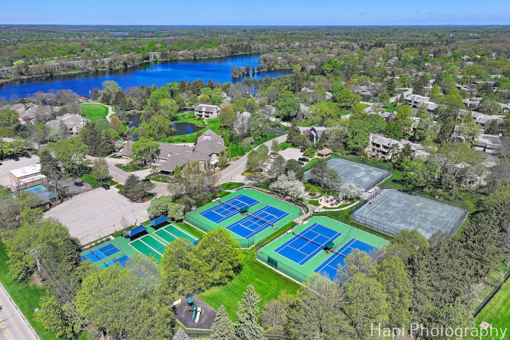 897 Longmeadow Court Unit: 1044