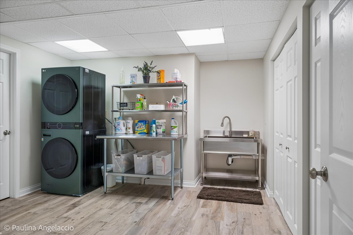 897 Longmeadow Court Unit: 1044