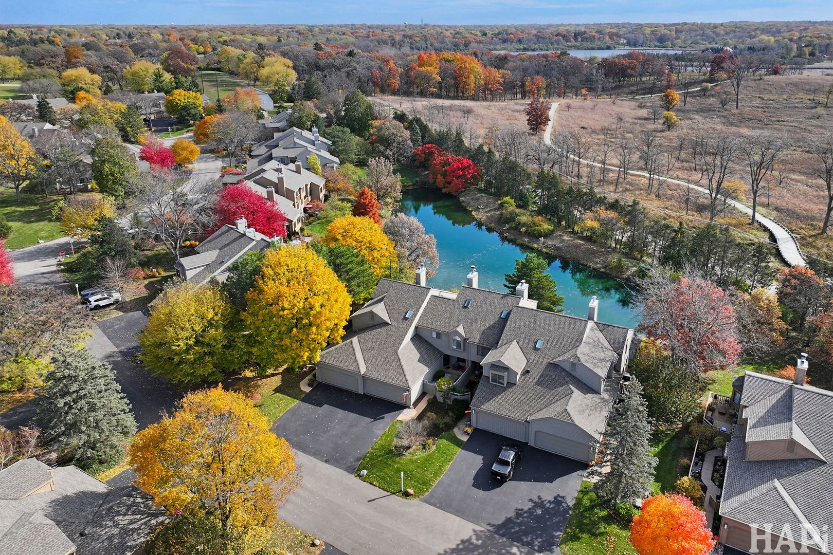897 Longmeadow Court Unit: 1044