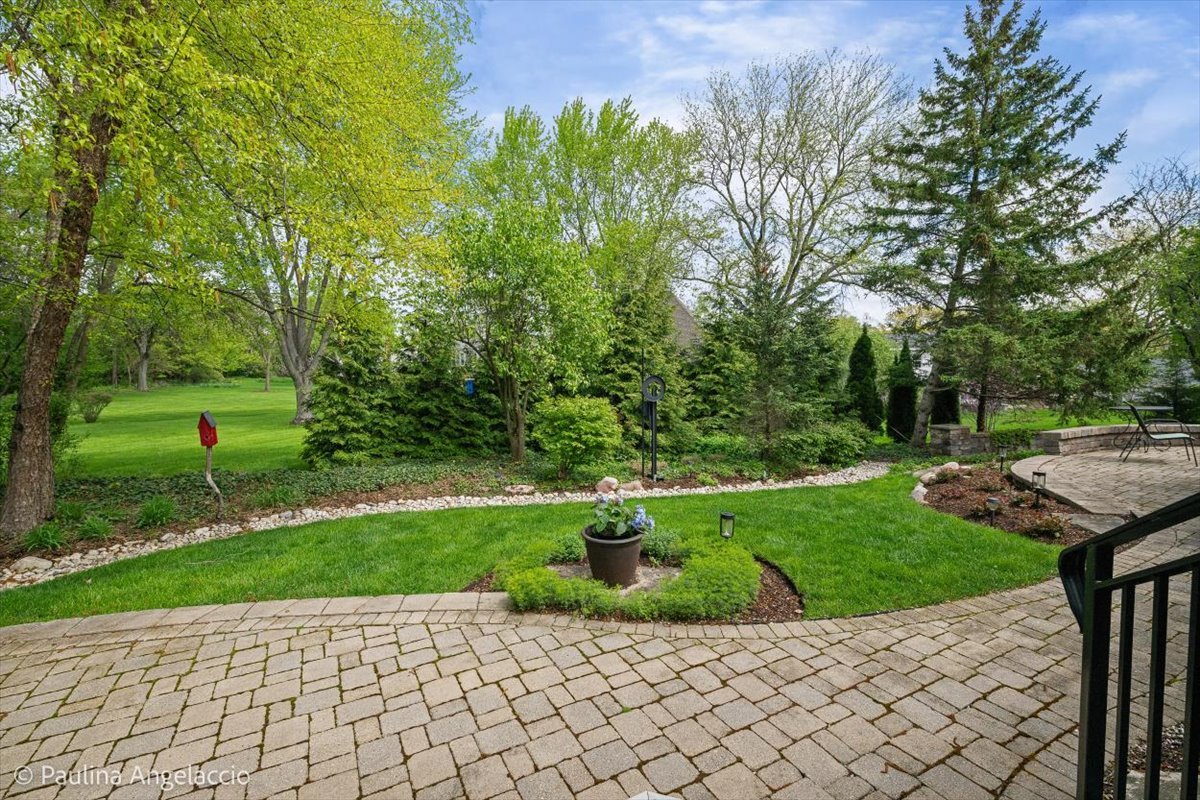 570 Hillside Court