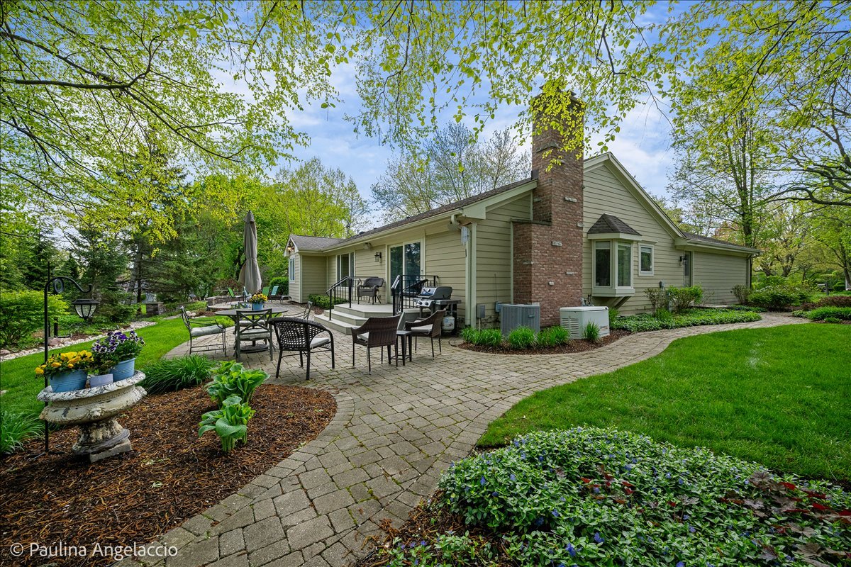 570 Hillside Court