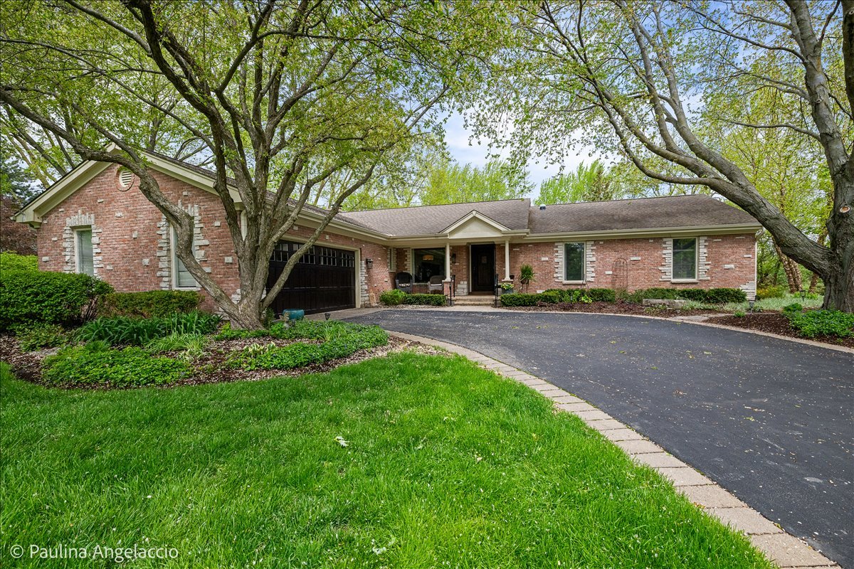 570 Hillside Court