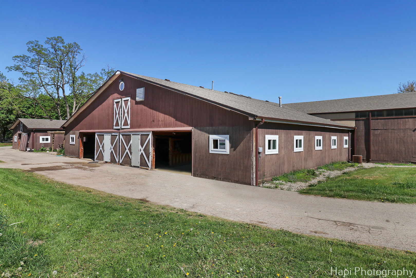 23 W County Line Road