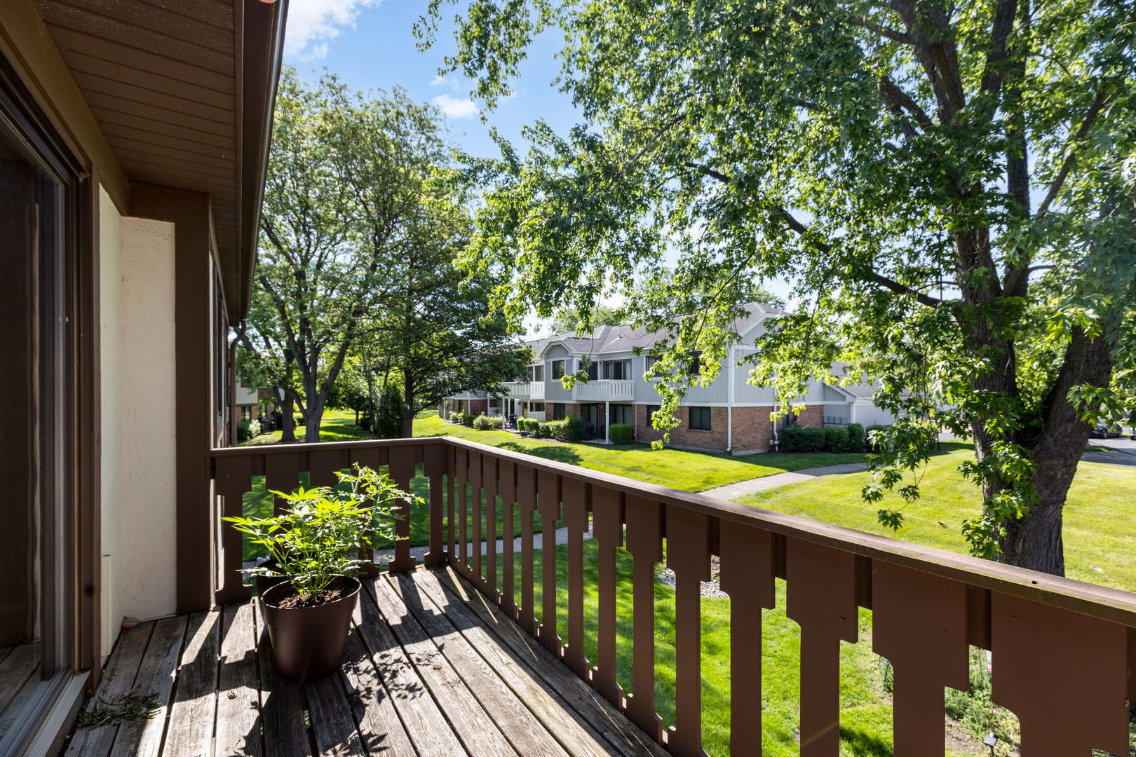 275 Wilmette Court Unit: A2