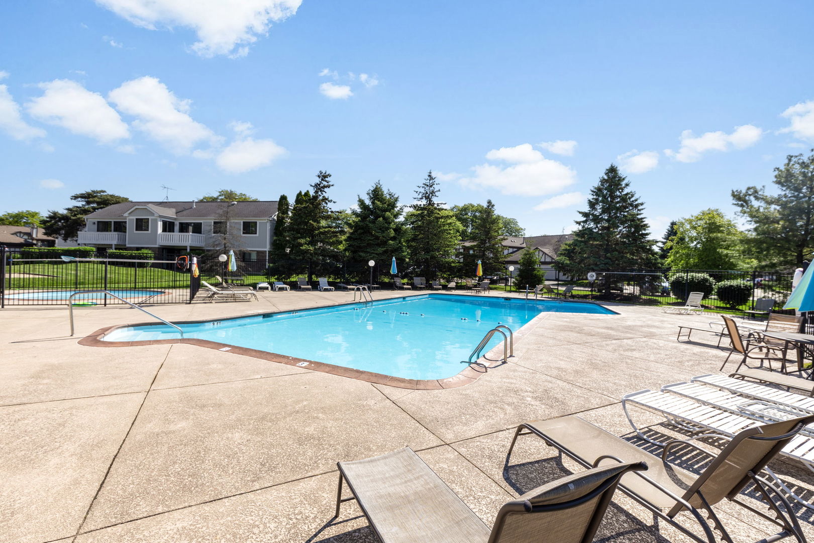 275 Wilmette Court Unit: A2