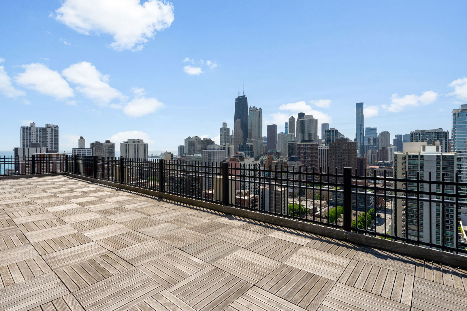 1355 N Sandburg Terrace Unit: 1601D