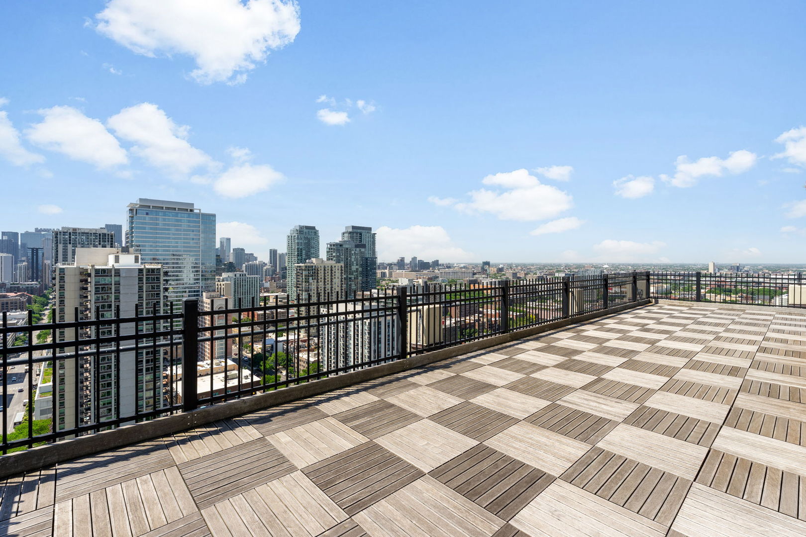 1355 N Sandburg Terrace Unit: 1601D